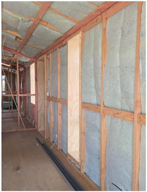 Thick exterior walls with deep window reveals