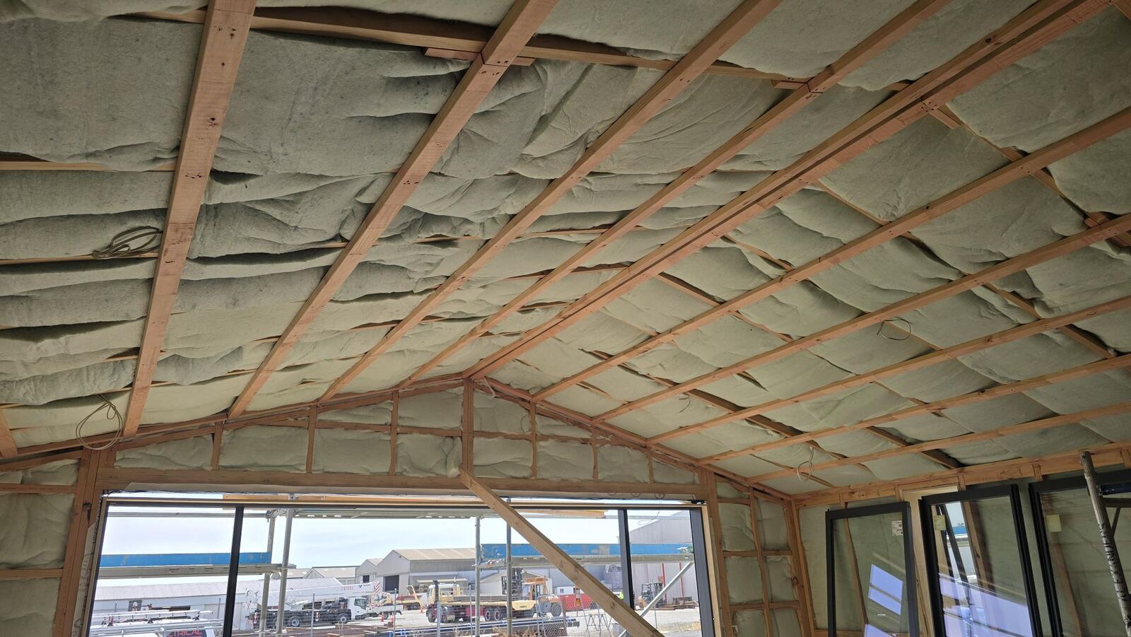 Wool ceiling insulation